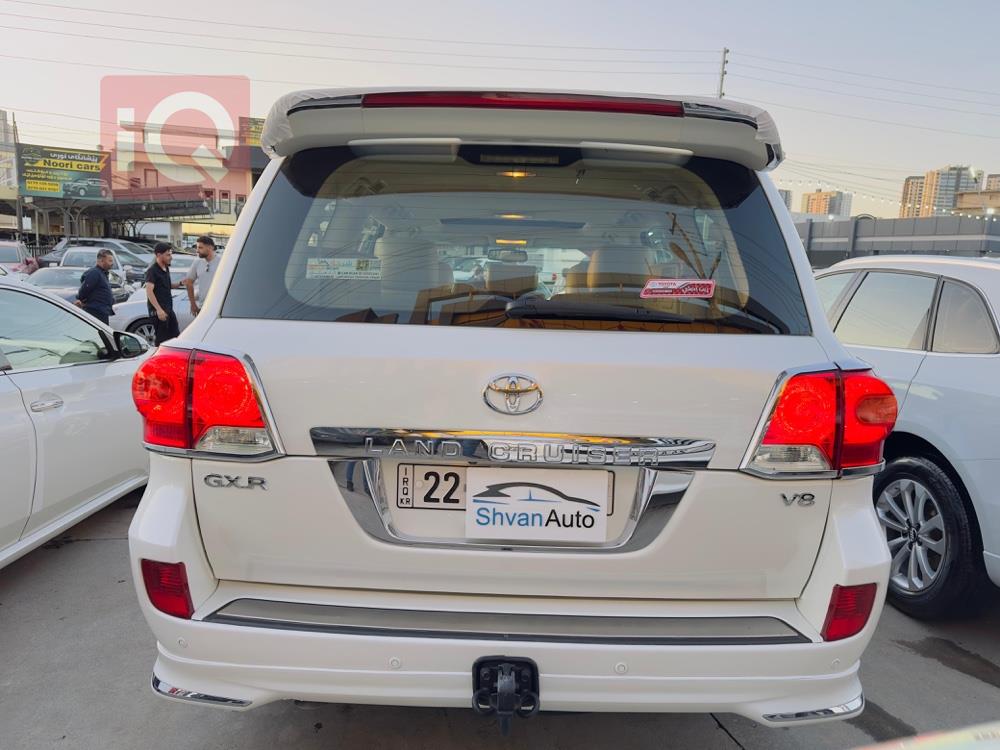 تويوتا لاندكروزر